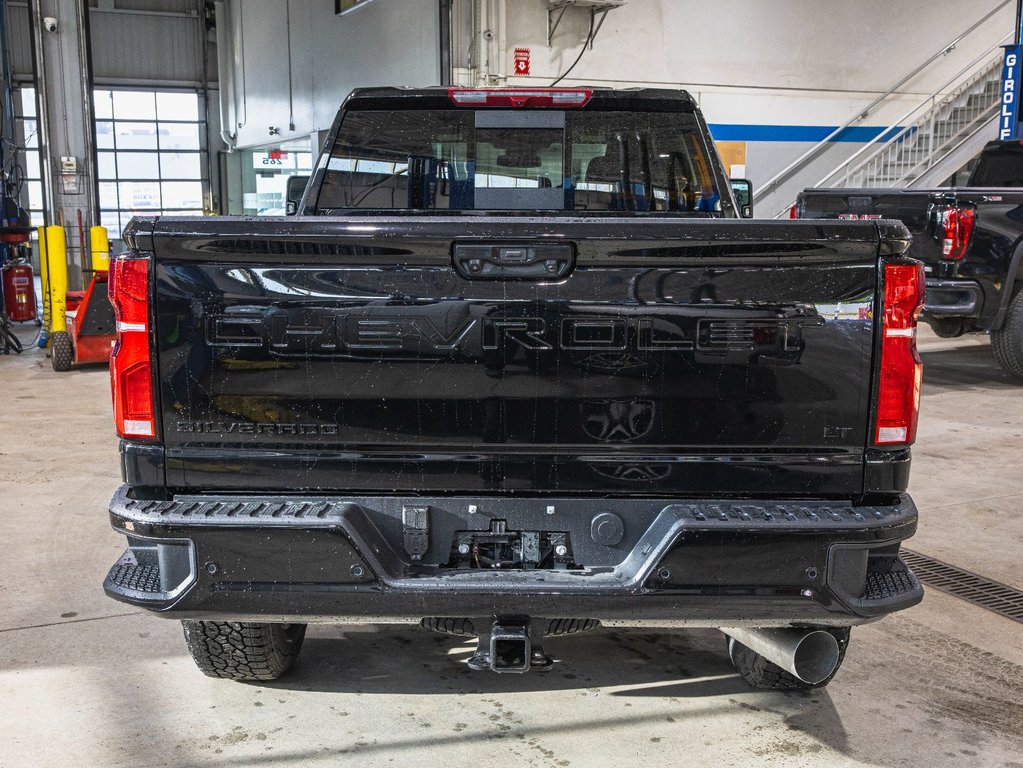 Chevrolet SILVERADO 2500 HD  2025 à St-Jérôme, Québec - 8 - w1024h768px