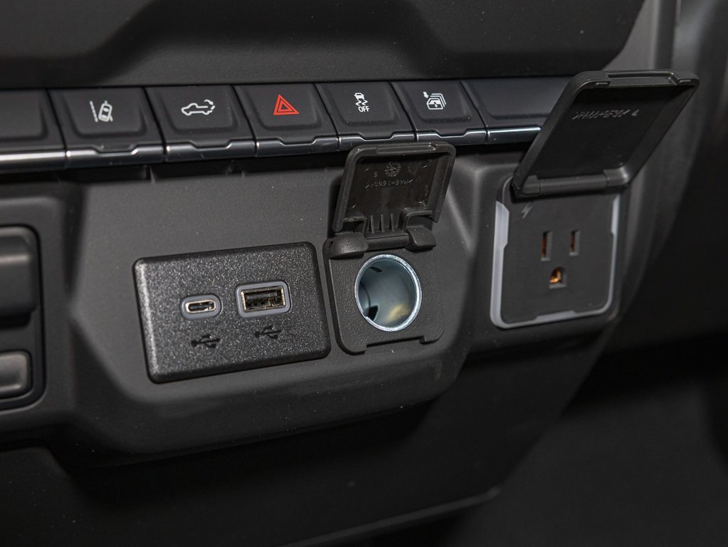 Chevrolet SILVERADO 2500 HD  2025 à St-Jérôme, Québec - 25 - w1024h768px