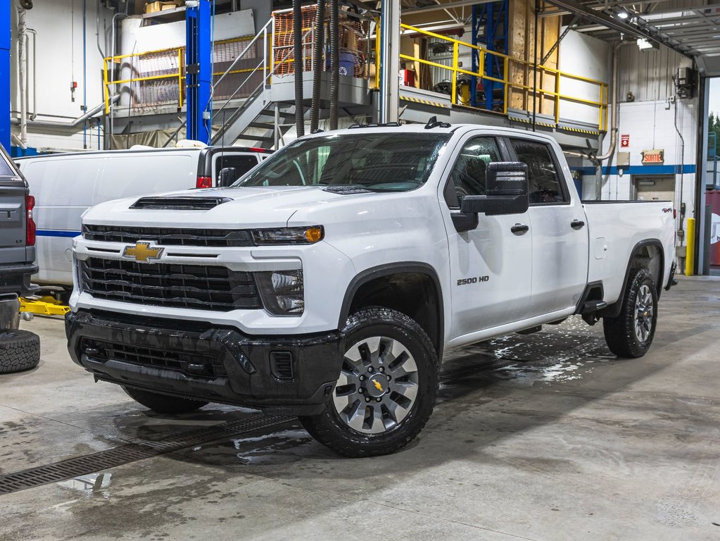Chevrolet SILVERADO 2500 HD  2025 à St-Jérôme, Québec - 1 - w1024h768px