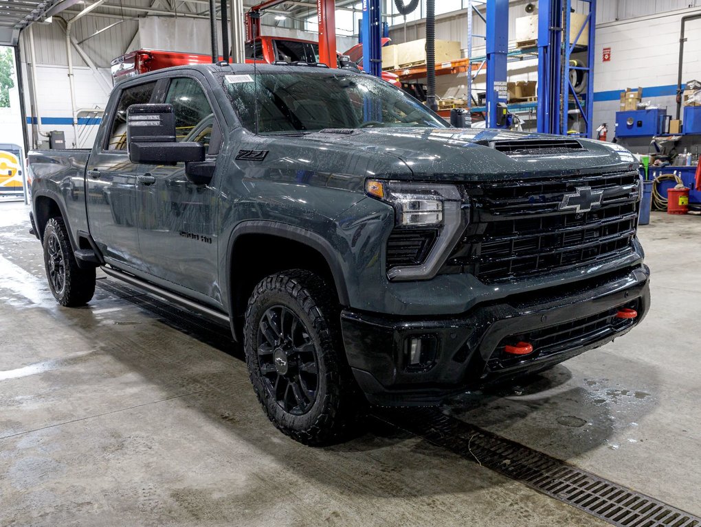 Chevrolet SILVERADO 2500 HD  2025 à St-Jérôme, Québec - 10 - w1024h768px