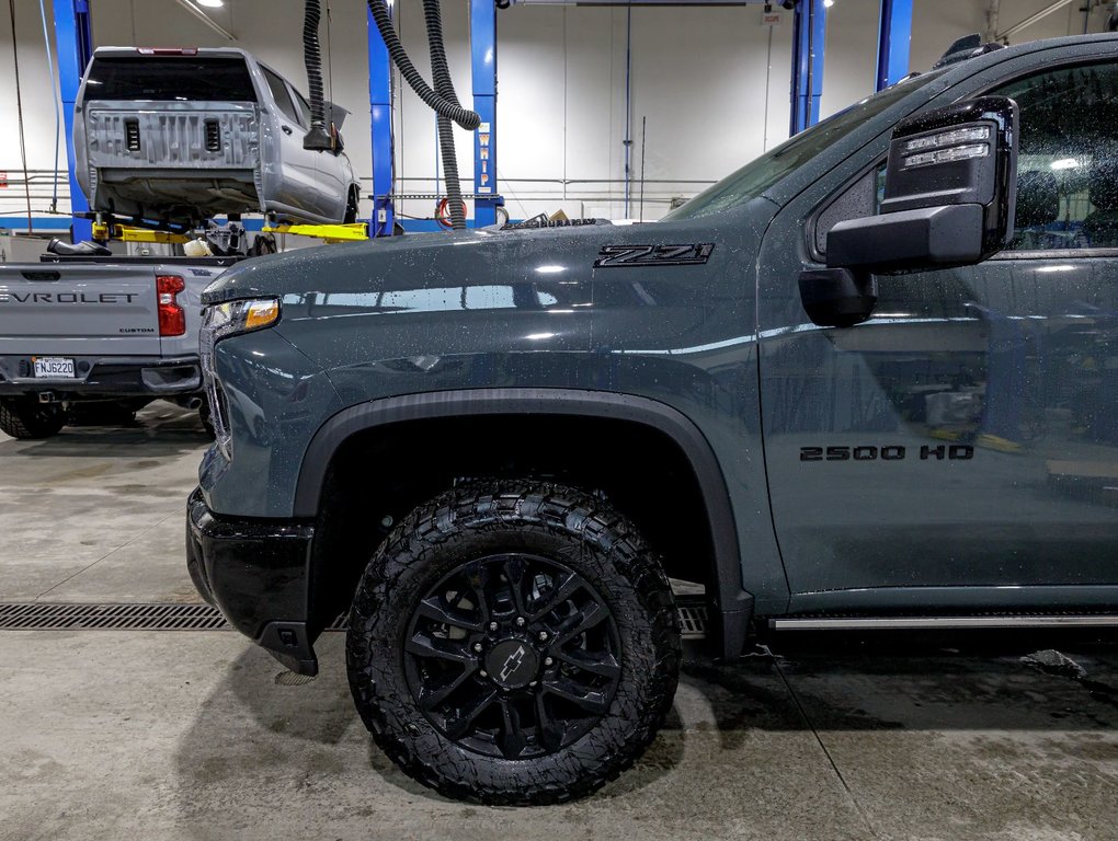 Chevrolet SILVERADO 2500 HD  2025 à St-Jérôme, Québec - 37 - w1024h768px