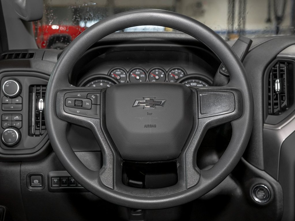 Chevrolet SILVERADO 2500 HD  2025 à St-Jérôme, Québec - 12 - w1024h768px