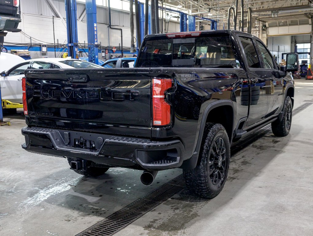 2025 Chevrolet SILVERADO 2500 HD in St-Jérôme, Quebec - 9 - w1024h768px