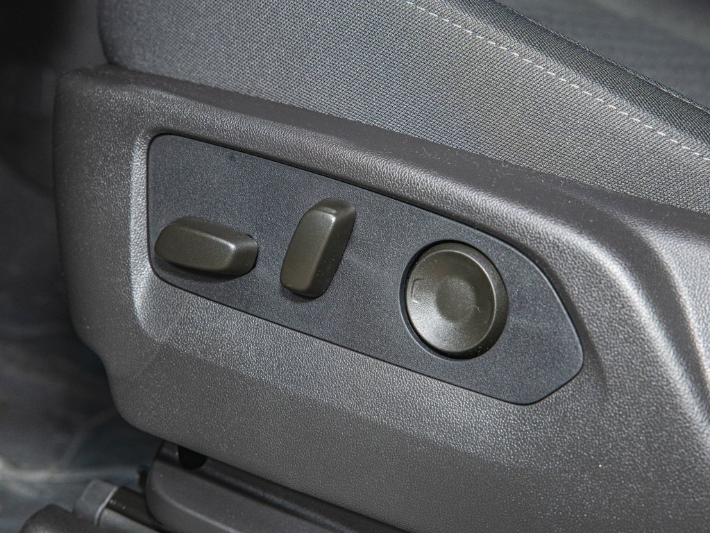Chevrolet SILVERADO 2500 HD  2025 à St-Jérôme, Québec - 26 - w1024h768px