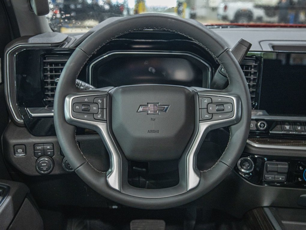 Chevrolet SILVERADO 2500 HD  2025 à St-Jérôme, Québec - 13 - w1024h768px