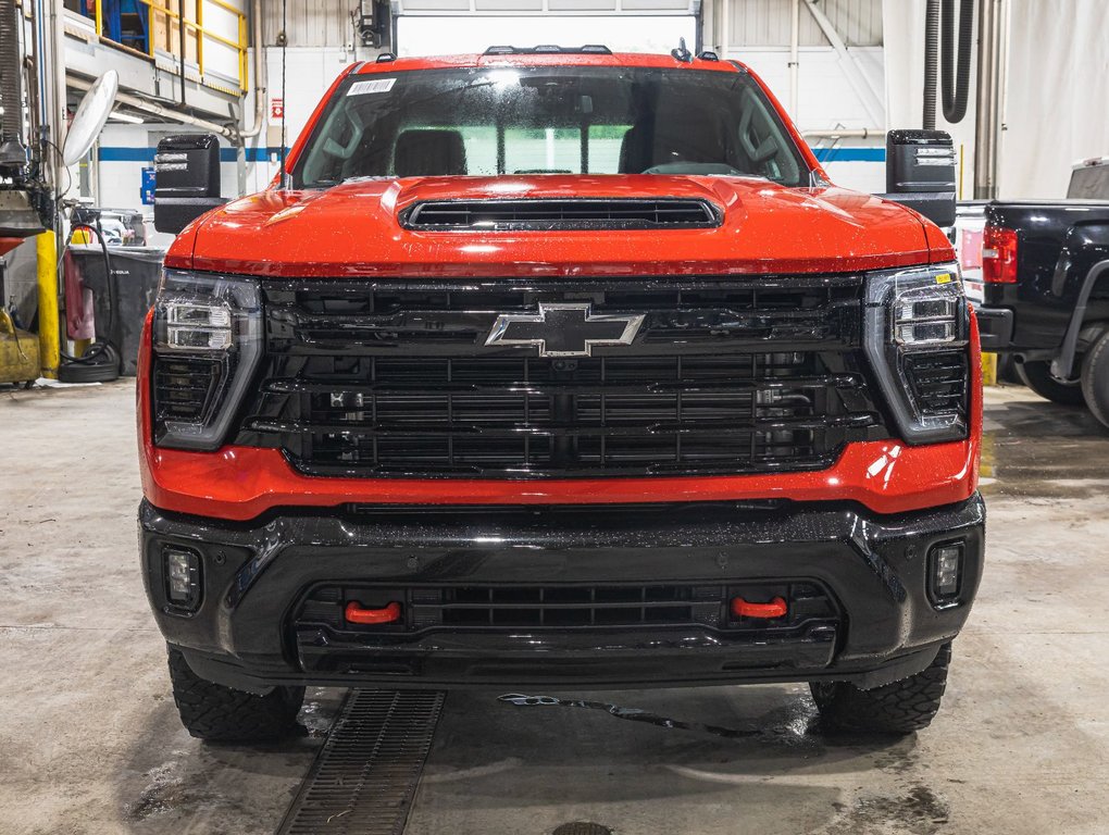Chevrolet SILVERADO 2500 HD  2025 à St-Jérôme, Québec - 2 - w1024h768px
