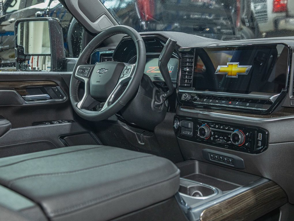 Chevrolet SILVERADO 2500 HD  2025 à St-Jérôme, Québec - 31 - w1024h768px