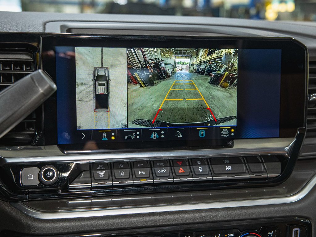2025 Chevrolet SILVERADO 2500 HD in St-Jérôme, Quebec - 19 - w1024h768px