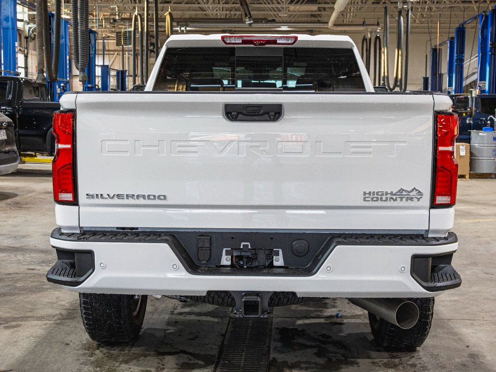 2025 Chevrolet SILVERADO 2500 HD in St-Jérôme, Quebec - 6 - w1024h768px