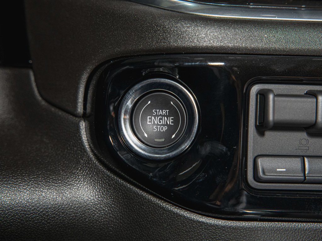 2025 Chevrolet SILVERADO 2500 HD in St-Jérôme, Quebec - 21 - w1024h768px