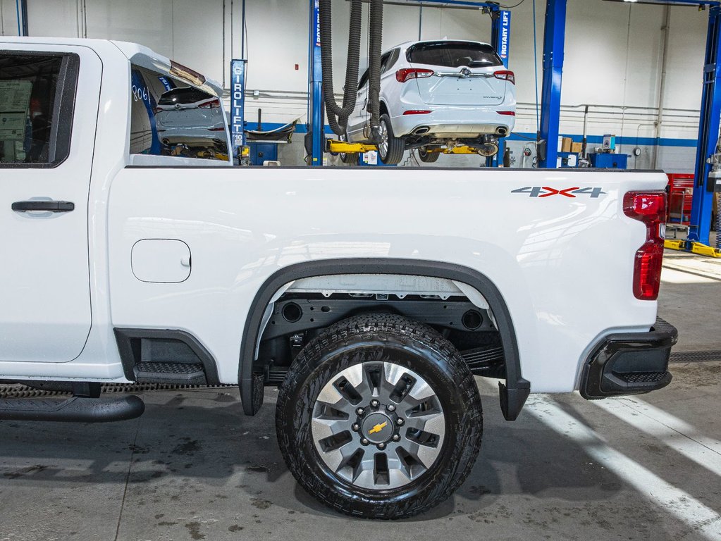 2025 Chevrolet SILVERADO 2500 HD in St-Jérôme, Quebec - 30 - w1024h768px