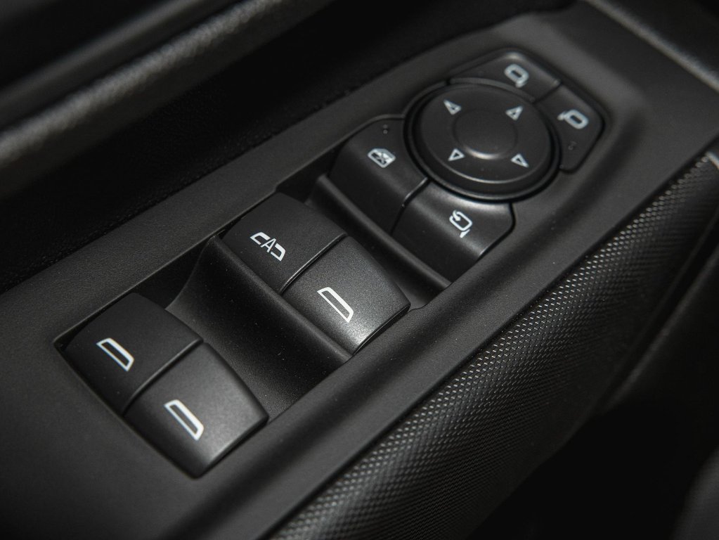 2025 Chevrolet SILVERADO 2500 HD in St-Jérôme, Quebec - 24 - w1024h768px