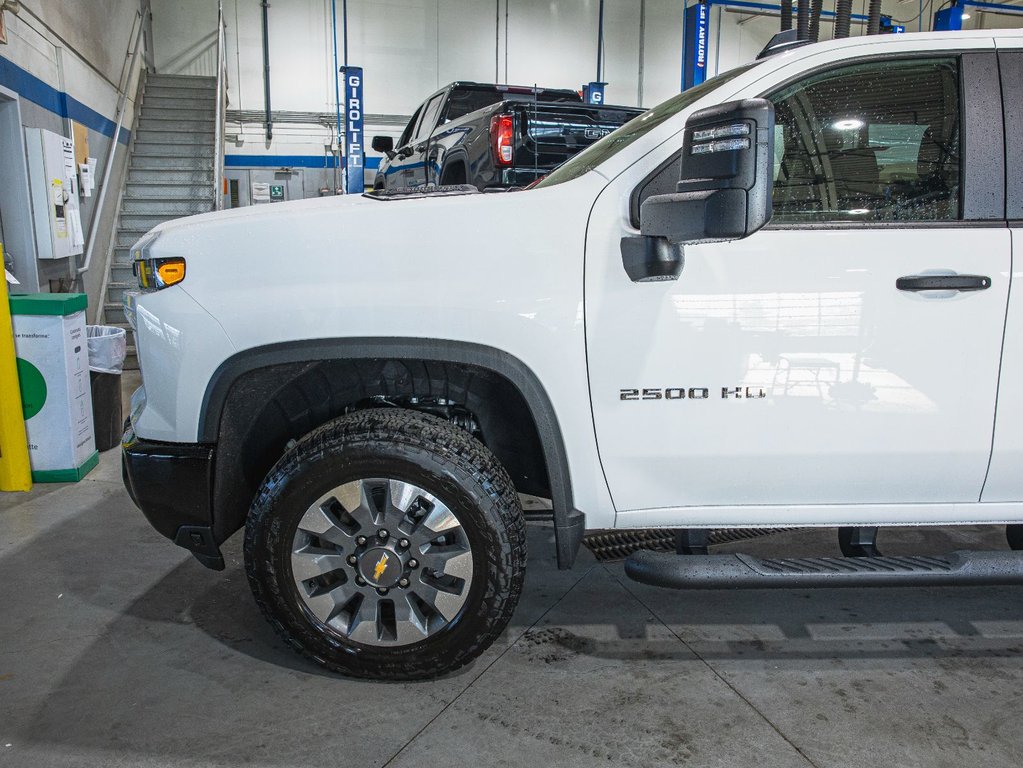 2025 Chevrolet SILVERADO 2500 HD in St-Jérôme, Quebec - 31 - w1024h768px