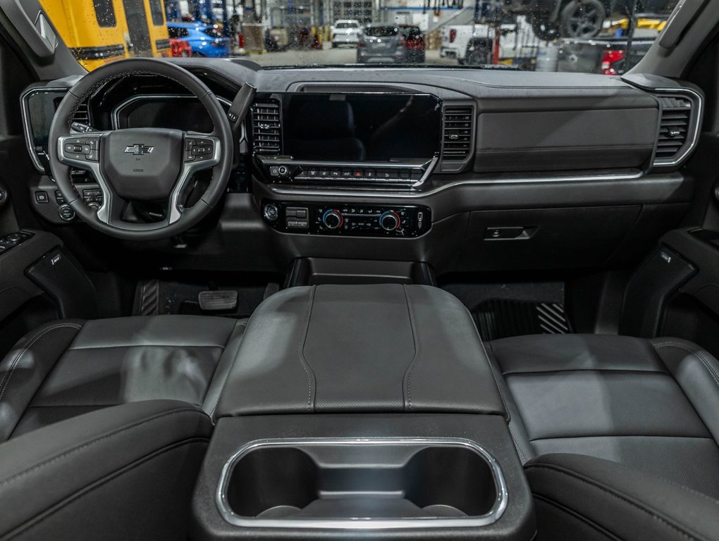2026 Chevrolet Silverado 2500 HD in St-Jérôme, Quebec - 4 - w1024h768px