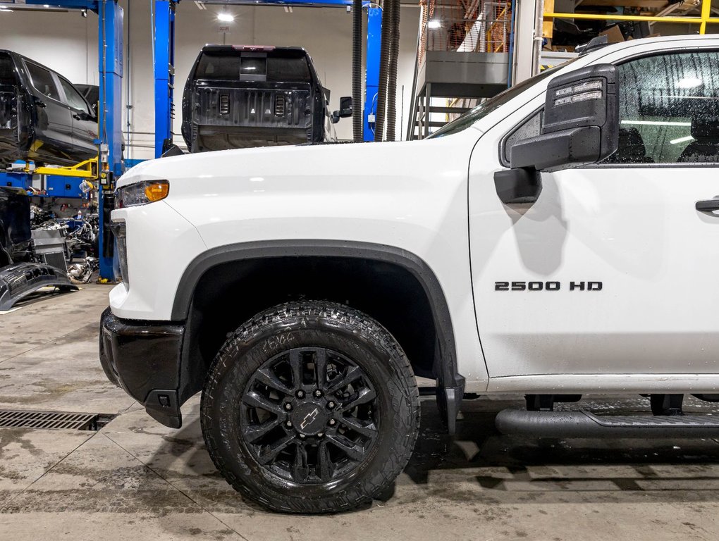2026 Chevrolet Silverado 2500 HD in St-Jérôme, Quebec - 33 - w1024h768px