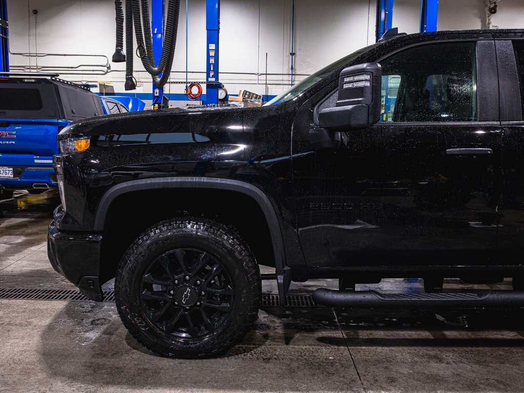 2026 Chevrolet Silverado 2500 HD in St-Jérôme, Quebec - 32 - w1024h768px