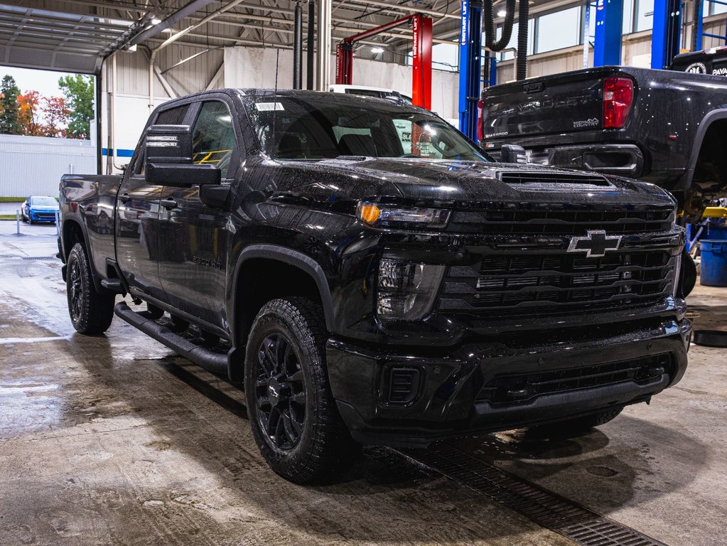 2026 Chevrolet Silverado 2500 HD in St-Jérôme, Quebec - 9 - w1024h768px