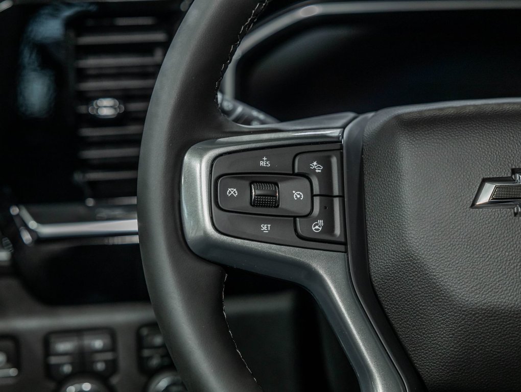 Chevrolet Silverado 2500 HD  2026 à St-Jérôme, Québec - 15 - w1024h768px