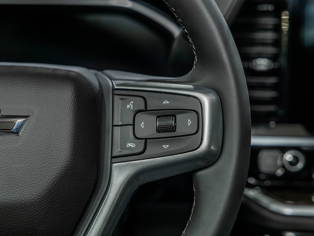 Chevrolet Silverado 2500 HD  2026 à St-Jérôme, Québec - 16 - w1024h768px