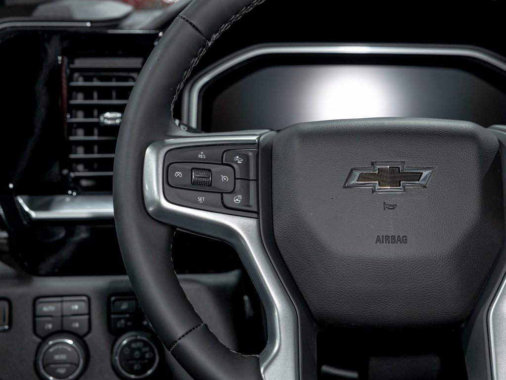 2026 Chevrolet Silverado 2500 HD in St-Jérôme, Quebec - 15 - w1024h768px