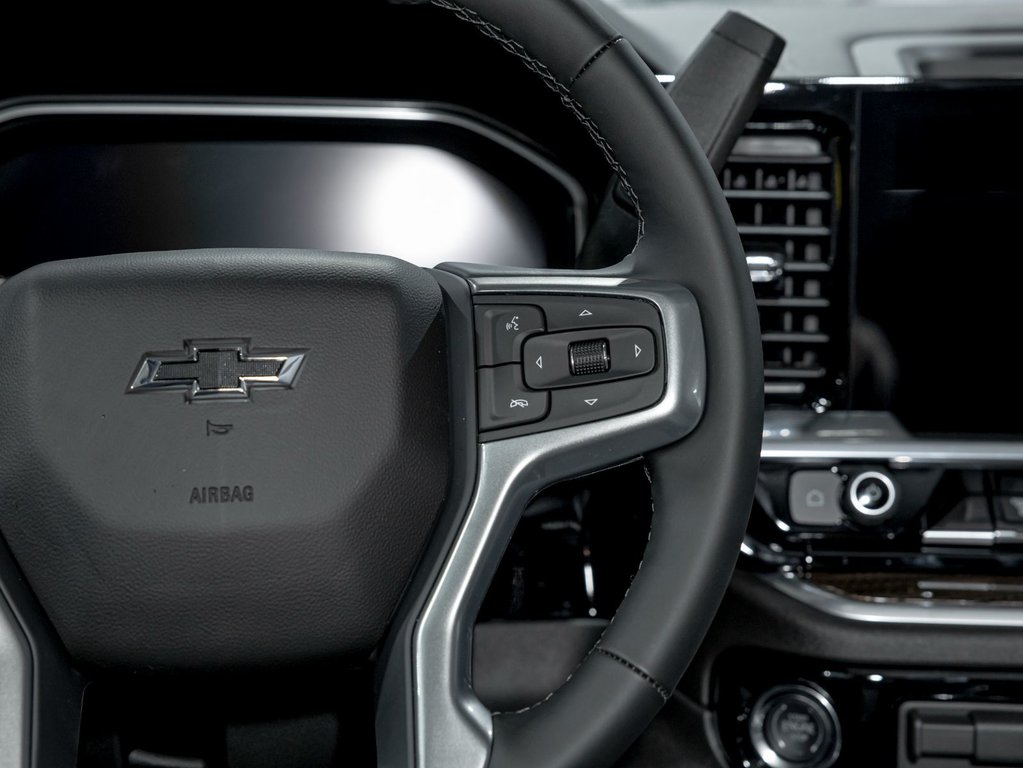2026 Chevrolet Silverado 2500 HD in St-Jérôme, Quebec - 16 - w1024h768px