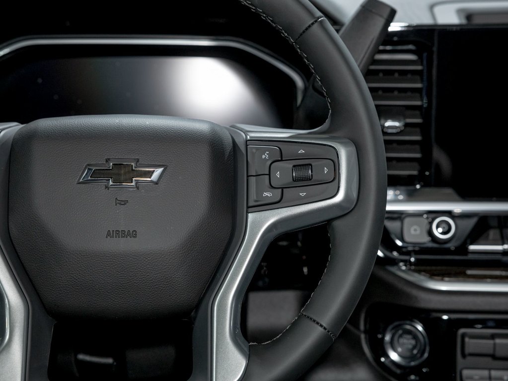 2026 Chevrolet Silverado 2500 HD in St-Jérôme, Quebec - 16 - w1024h768px