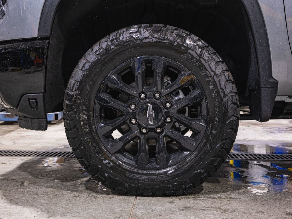 2026 Chevrolet Silverado 2500 HD in St-Jérôme, Quebec - 35 - w1024h768px