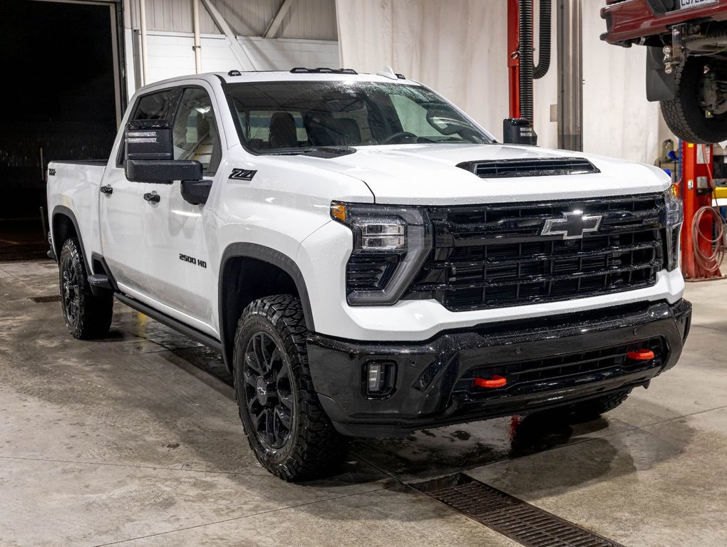 2026 Chevrolet Silverado 2500 HD in St-Jérôme, Quebec - 10 - w1024h768px