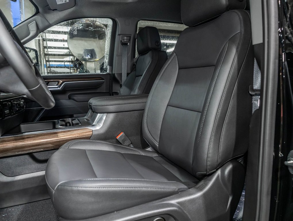 2026 Chevrolet Silverado 2500 HD in St-Jérôme, Quebec - 11 - w1024h768px