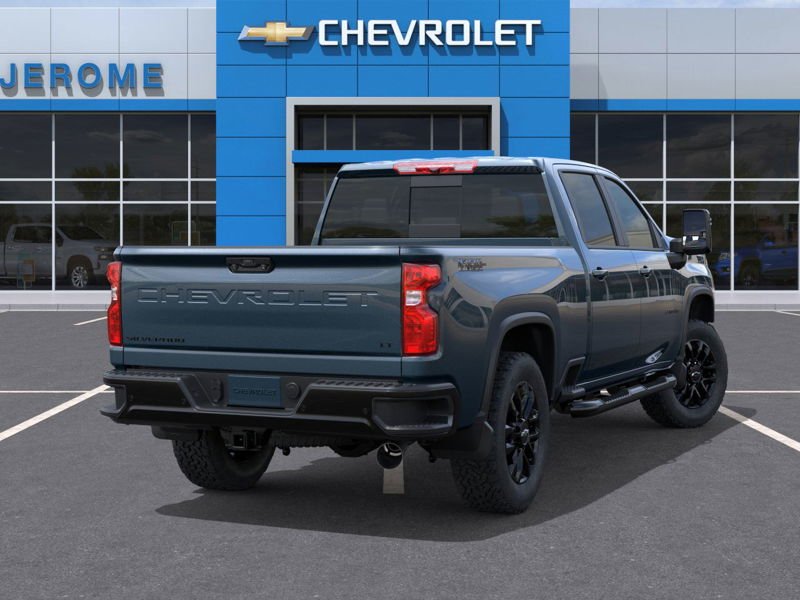 2026 Chevrolet Silverado 2500 HD in St-Jérôme, Quebec - 4 - w1024h768px