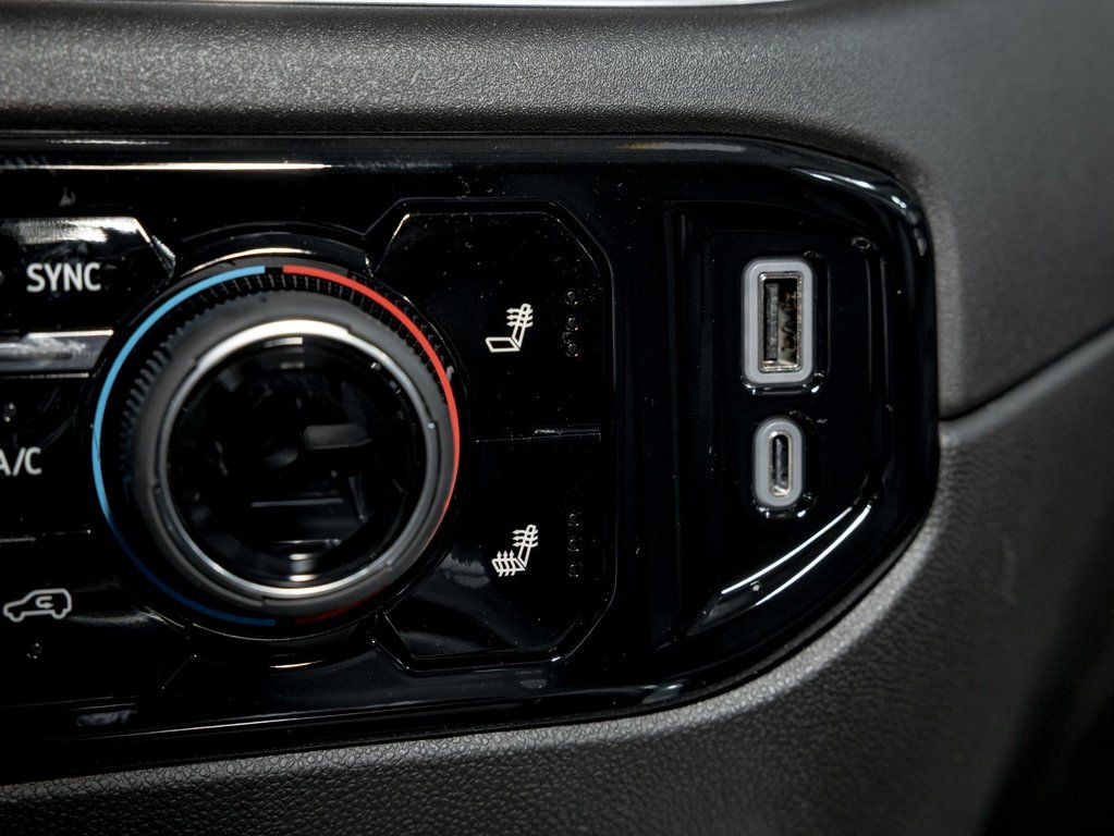 2026 Chevrolet Silverado 2500 HD in St-Jérôme, Quebec - 22 - w1024h768px