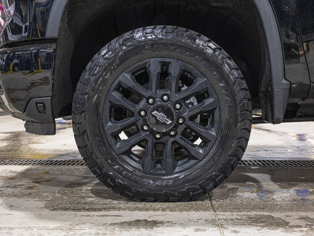 2026 Chevrolet Silverado 2500 HD in St-Jérôme, Quebec - 36 - w1024h768px