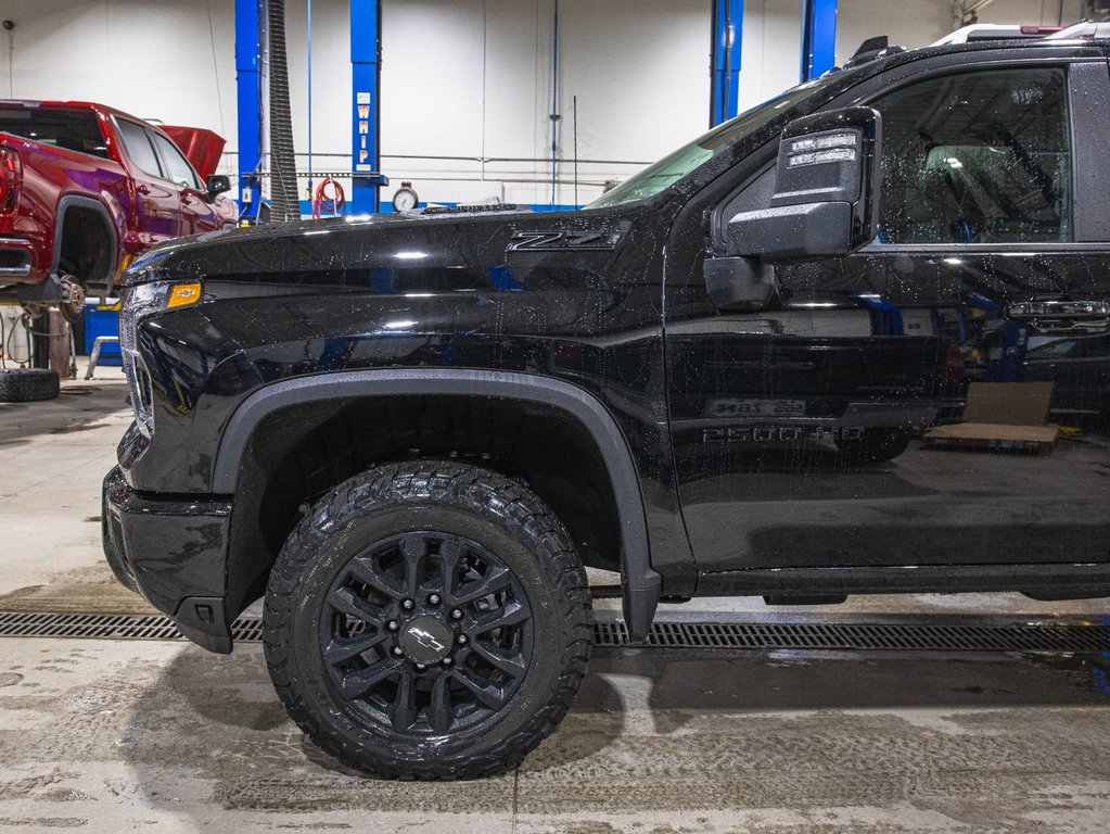 2026 Chevrolet Silverado 2500 HD in St-Jérôme, Quebec - 35 - w1024h768px