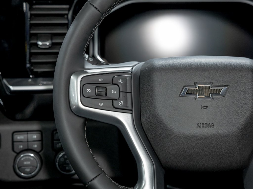 2026 Chevrolet Silverado 2500 HD in St-Jérôme, Quebec - 15 - w1024h768px