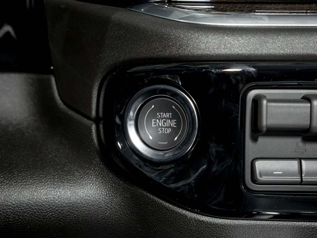 2026 Chevrolet Silverado 2500 HD in St-Jérôme, Quebec - 20 - w1024h768px