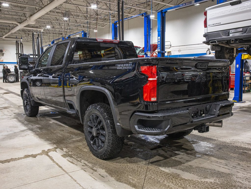 2026 Chevrolet Silverado 2500 HD in St-Jérôme, Quebec - 6 - w1024h768px