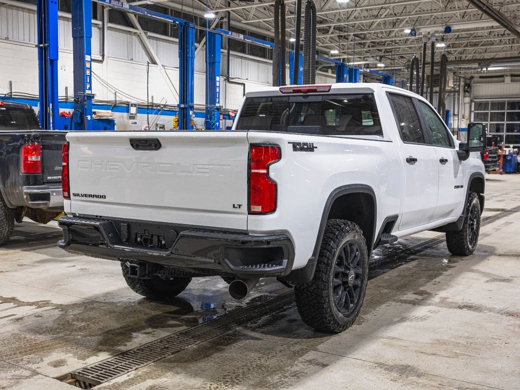 2026 Chevrolet Silverado 2500 HD in St-Jérôme, Quebec - 9 - w1024h768px
