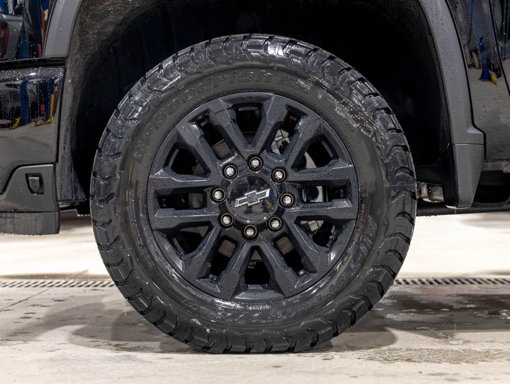 2026 Chevrolet Silverado 2500 HD in St-Jérôme, Quebec - 37 - w1024h768px