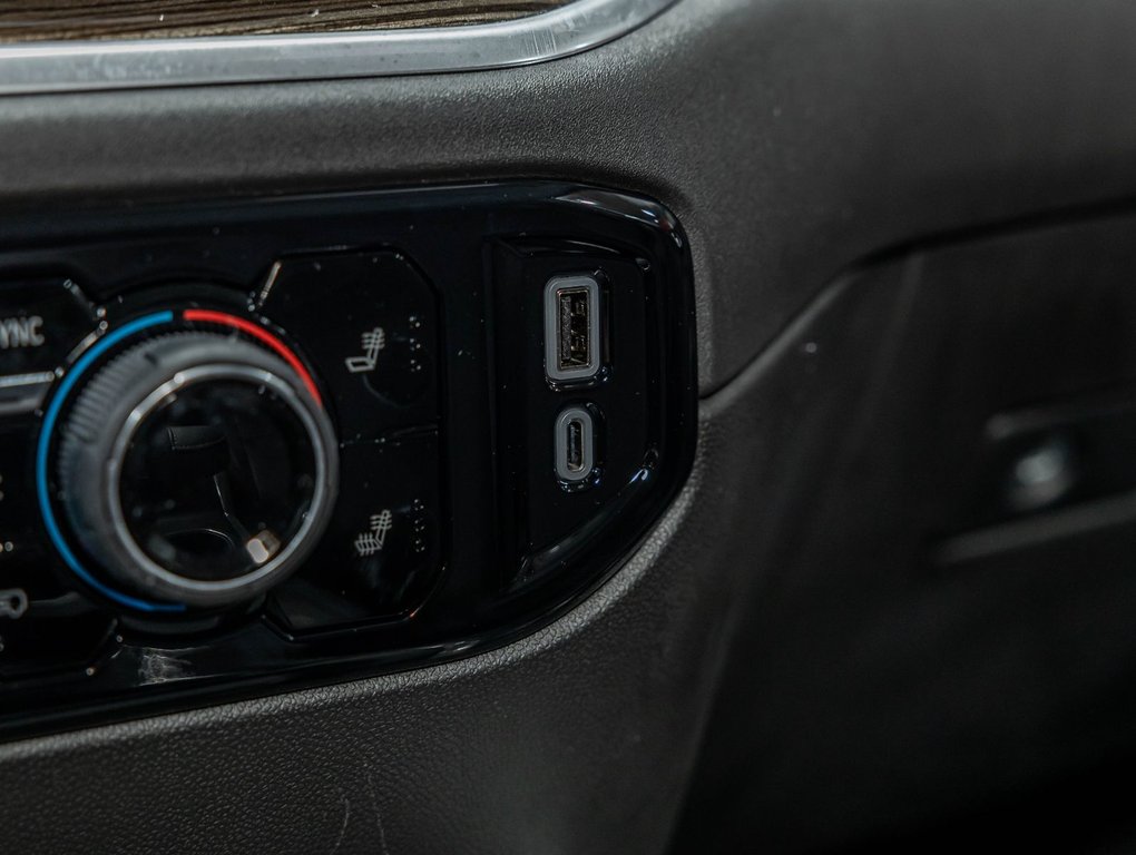 2026 Chevrolet Silverado 2500 HD in St-Jérôme, Quebec - 30 - w1024h768px