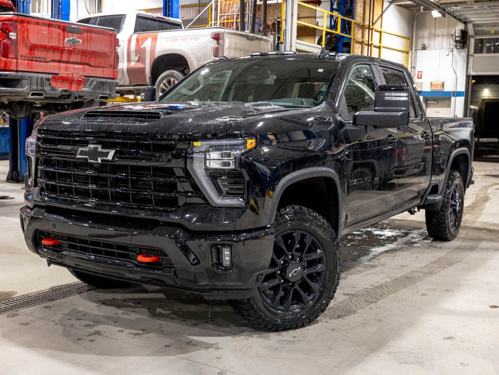 2026 Chevrolet Silverado 2500 HD in St-Jérôme, Quebec - 1 - w1024h768px