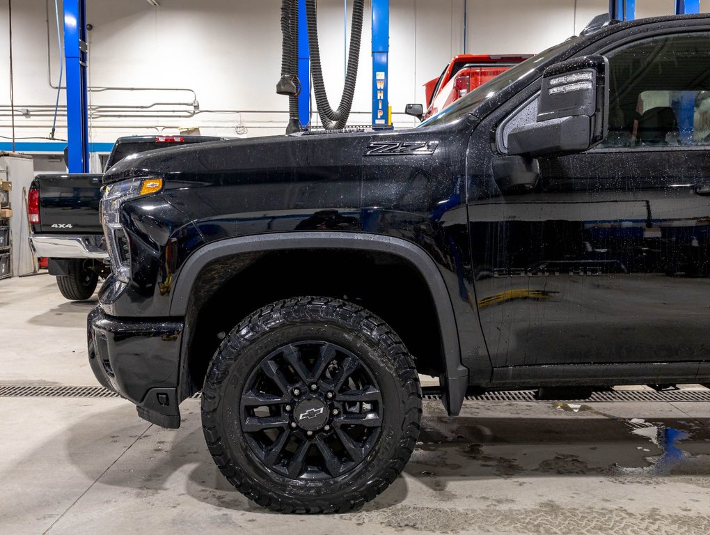2026 Chevrolet Silverado 2500 HD in St-Jérôme, Quebec - 36 - w1024h768px