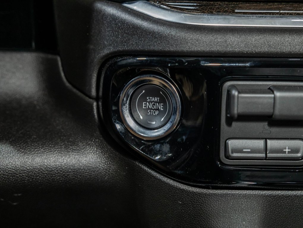 2026 Chevrolet Silverado 2500 HD in St-Jérôme, Quebec - 22 - w1024h768px