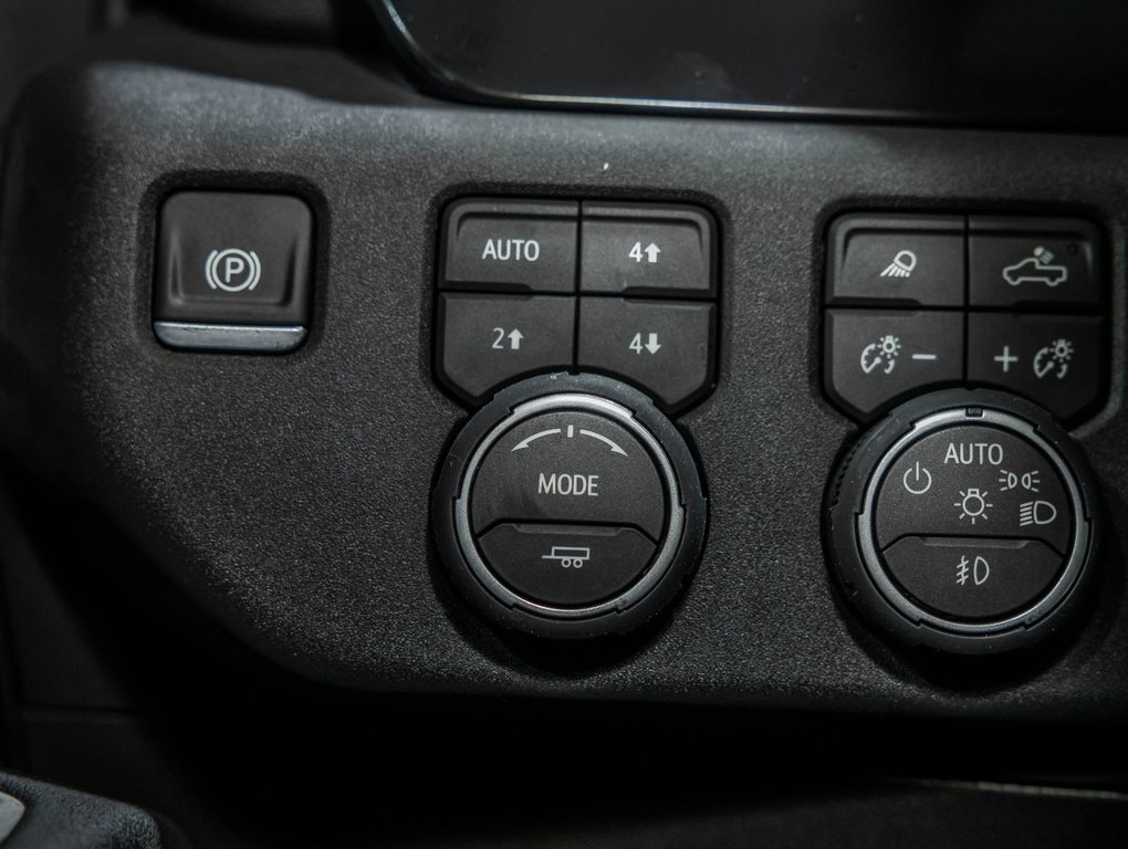 2026 Chevrolet Silverado 2500 HD in St-Jérôme, Quebec - 26 - w1024h768px