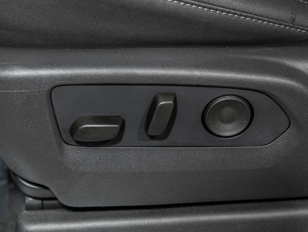 2026 Chevrolet Silverado 2500 HD in St-Jérôme, Quebec - 27 - w1024h768px