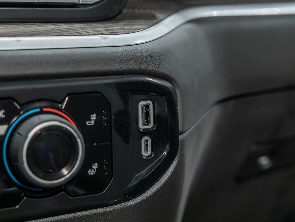 2026 Chevrolet Silverado 2500 HD in St-Jérôme, Quebec - 30 - w1024h768px