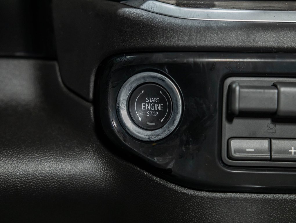 2026 Chevrolet Silverado 2500 HD in St-Jérôme, Quebec - 22 - w1024h768px