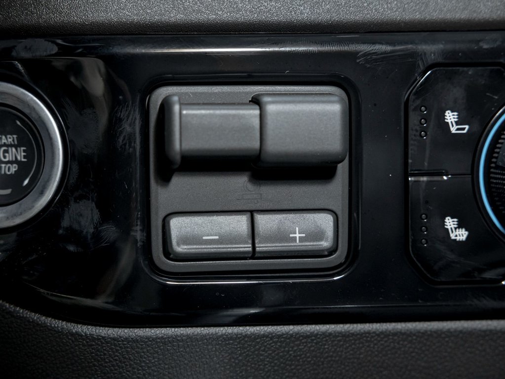 2026 Chevrolet Silverado 2500 HD in St-Jérôme, Quebec - 25 - w1024h768px