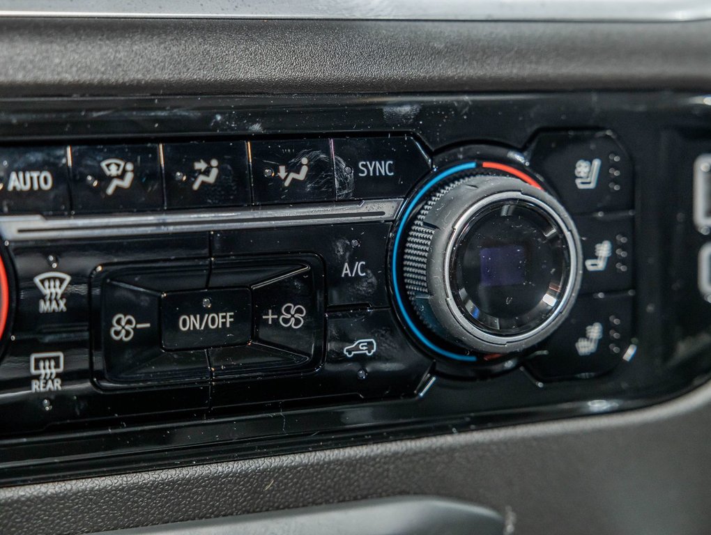 2026 Chevrolet Silverado 2500 HD in St-Jérôme, Quebec - 25 - w1024h768px