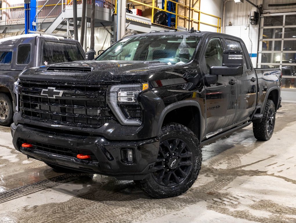2026 Chevrolet Silverado 2500 HD in St-Jérôme, Quebec - 1 - w1024h768px