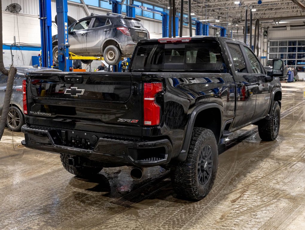 Chevrolet Silverado 2500 HD  2026 à St-Jérôme, Québec - 9 - w1024h768px